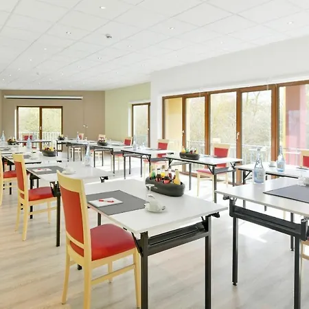 City Hotel 3*
