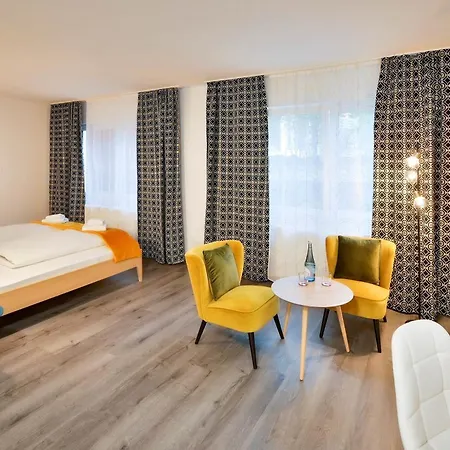 Hotel City 3*