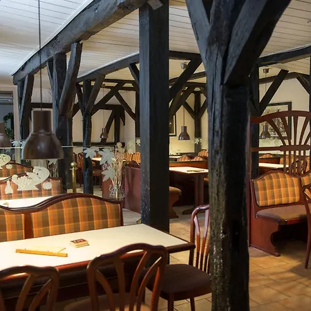 シティ ホテル 3*