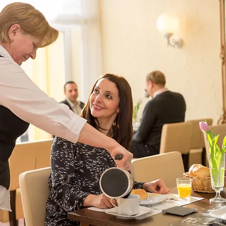 City Hotel Meckenheim (North Rhine-Westphalia)