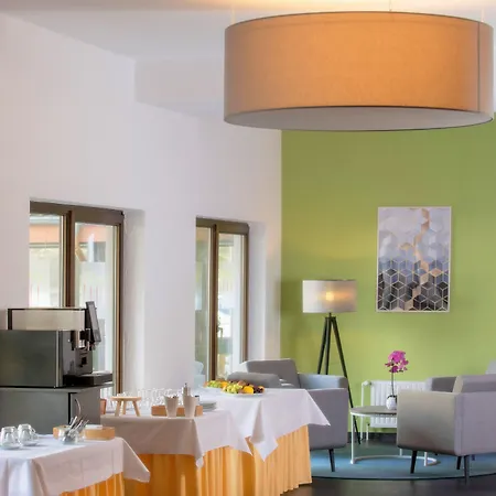 シティ メッケンハイム