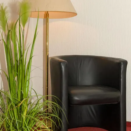 City Hotel 3*